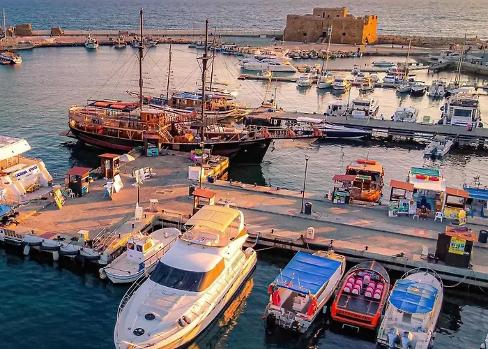 Apollo24 Apartamento Pafos